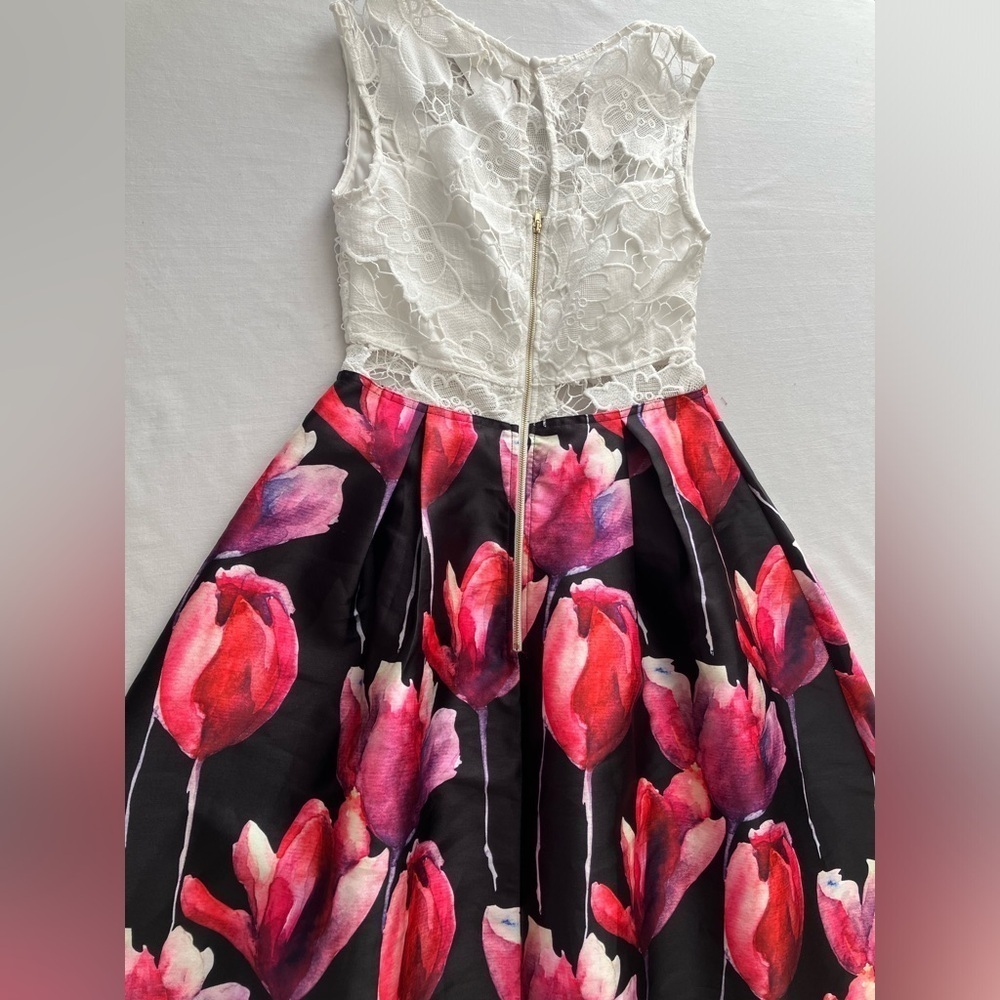 Soieblu Event Party Maxi Dress Sz M NWT Lace Cut Out Bodice Floor Length Tulips - Picture 7 of 13
